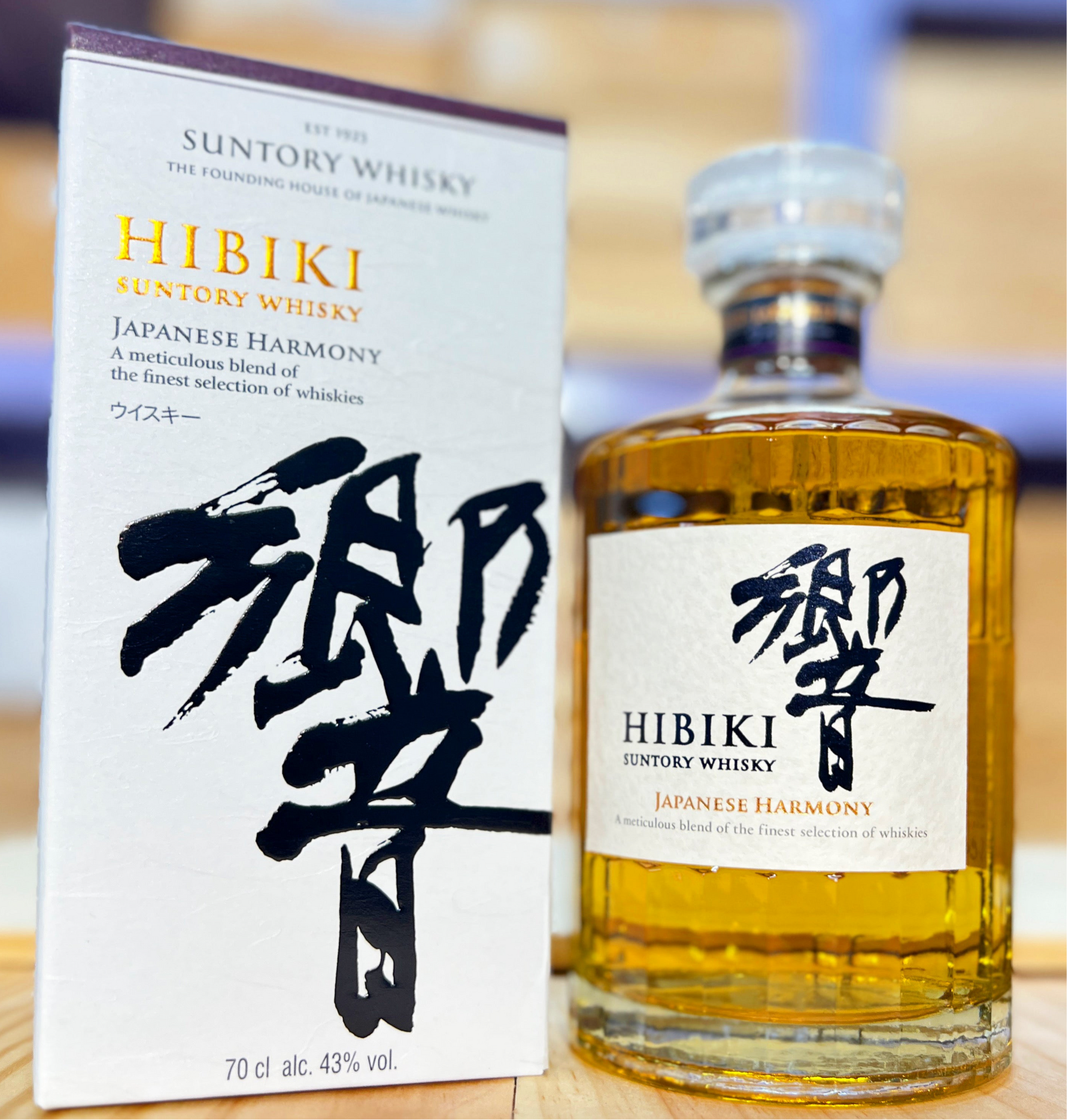 響 Hibiki Japanese Harmony 70cl 43% Hibiki Suntory Whisky Japanese Harmony, 750 ml Bottle, 43% ABV
